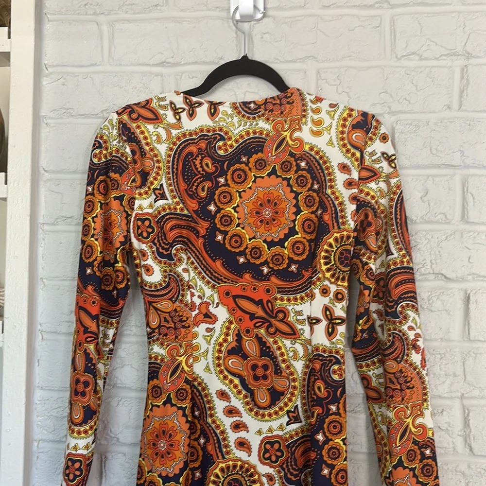 Jude Connally Bold Paisley Print Wrap Style Dress Size Medium